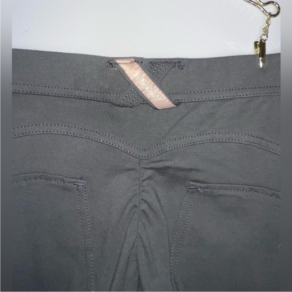 Freddy USA WR.UP Mid Waisted Pants - Dark Grey - Small / 4 US -Perfect condition - Picture 11 of 11